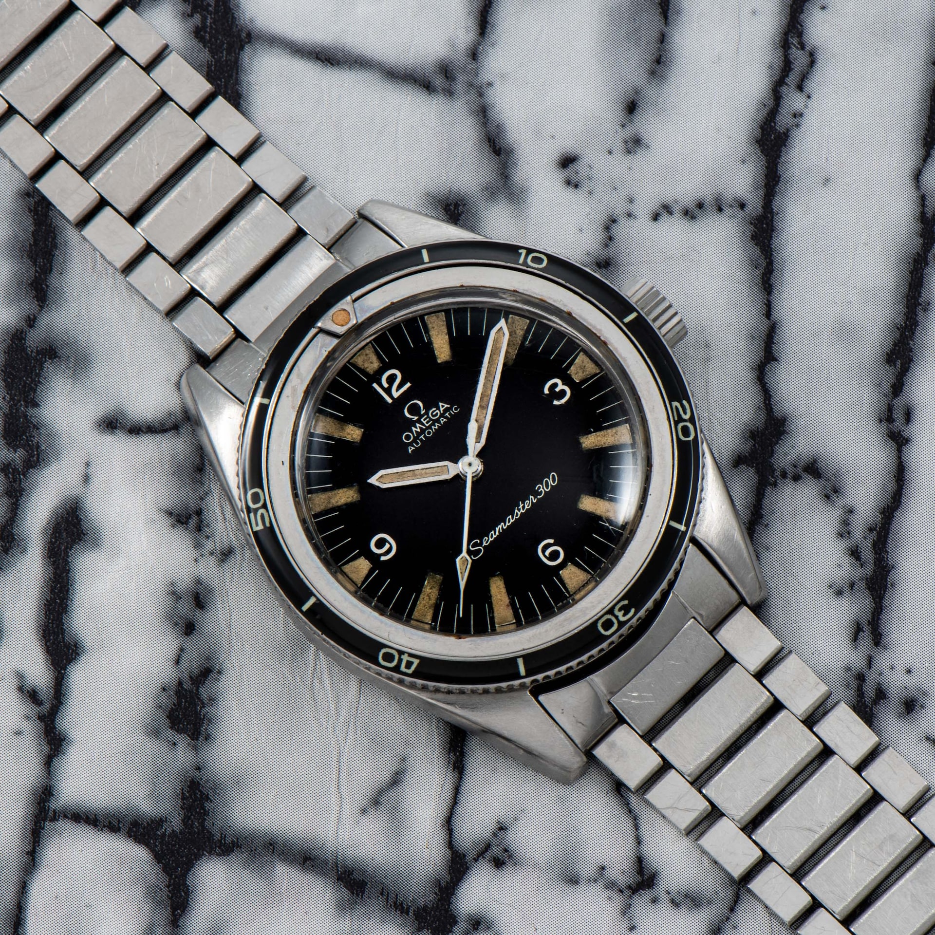Pre-Owned Omega Seamaster 300